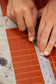 Shopper XL | Hand-engraved grid pattern
