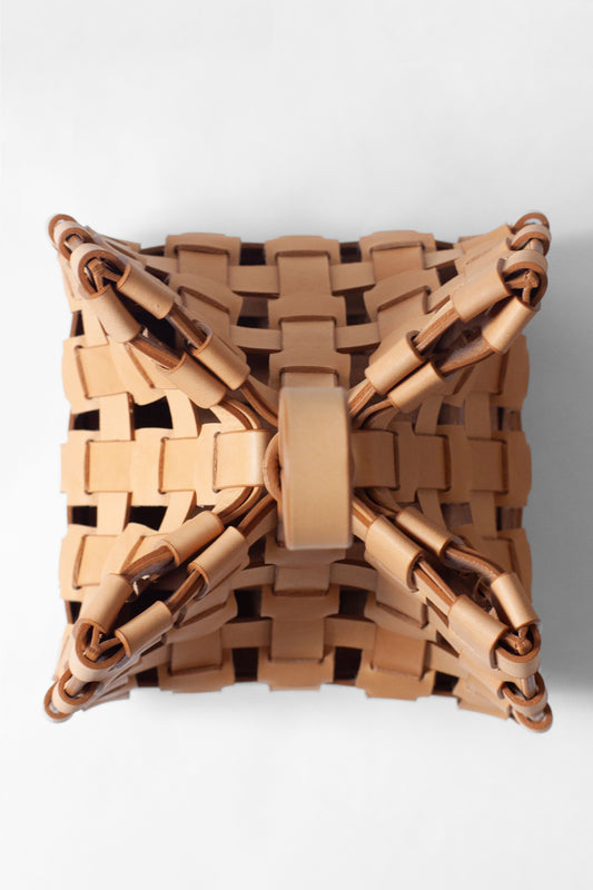 Cubo | Hand-woven