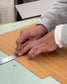 Shopper XL | Hand-engraved grid pattern